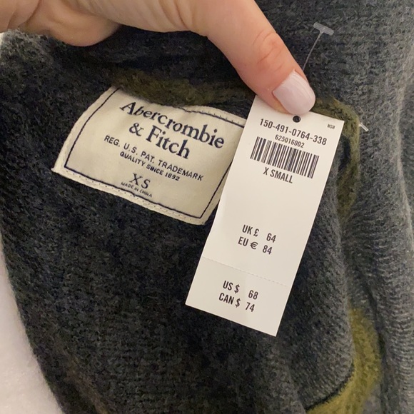 A&F super cozy cardigan - size xs (lots of stretch - could fit s/m) - Picture 5 of 6
